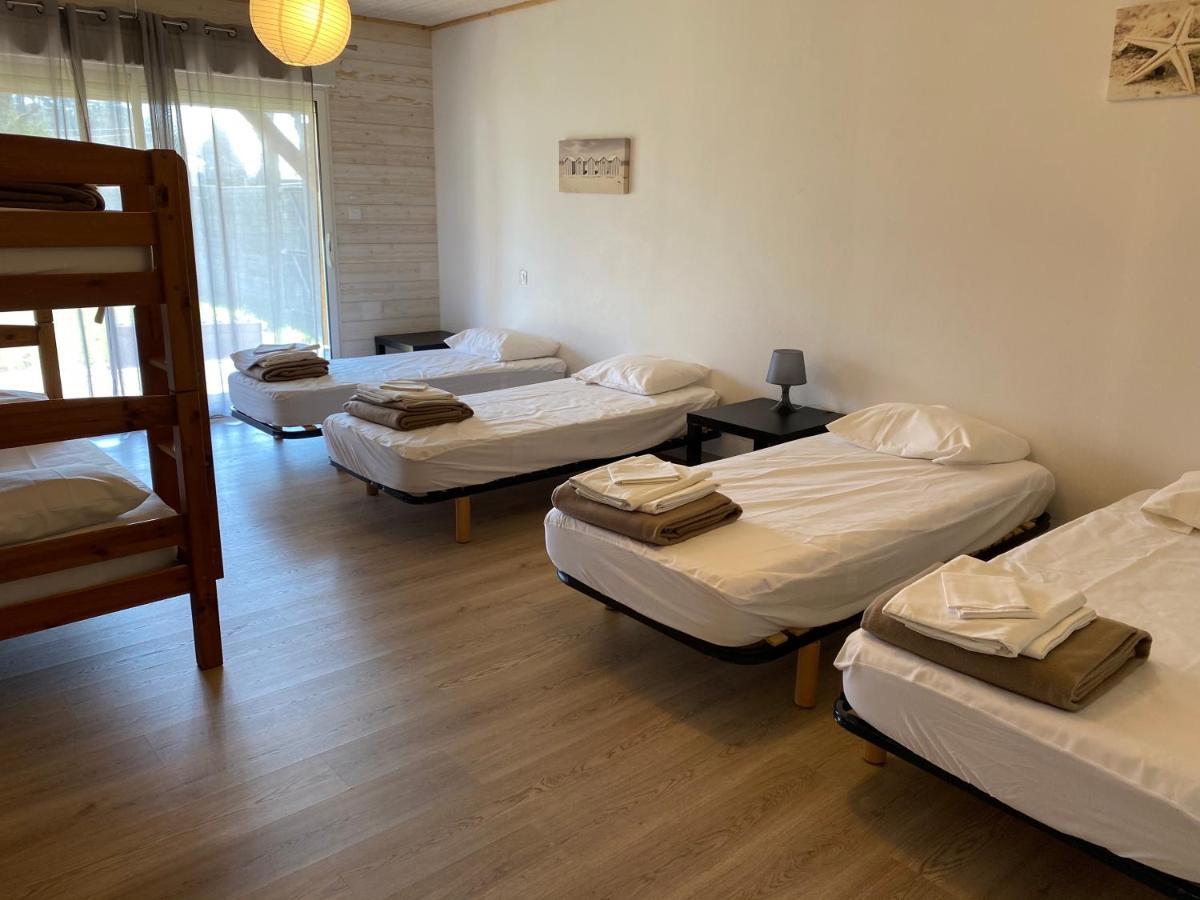 Ensemble De 3 Villas Avec Piscine Chauffee, Esprit Detente Sanguinet Exteriör bild